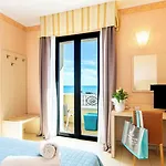 Metropole Hotel