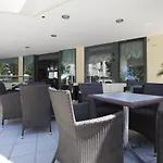Metropole Hotel 3*