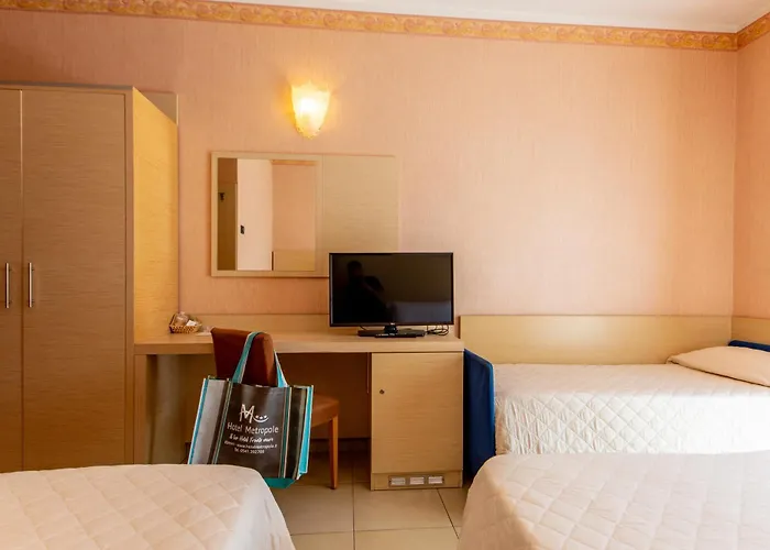 Metropole Hotel