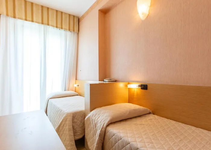 Metropole Hotel