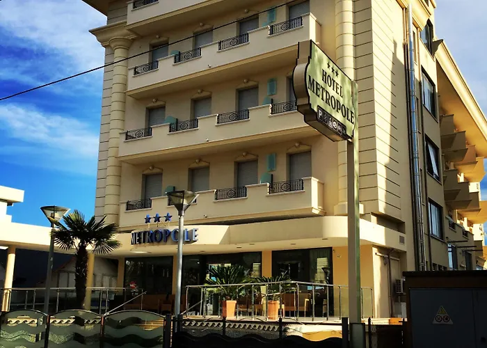 Metropole Hotel