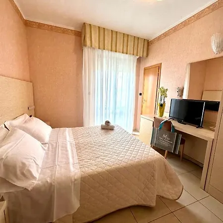 Metropole Otel 3*