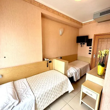 Szálloda Metropole 3*