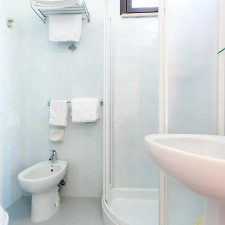 Szálloda Metropole 3*