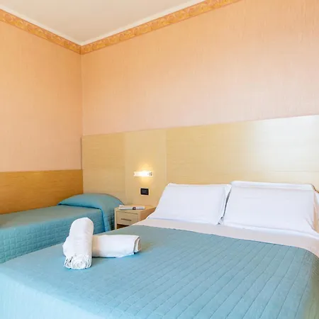Metropole Szálloda 3*