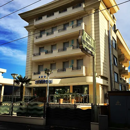 Metropole Hotel