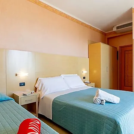 Hotel Metropole 3*