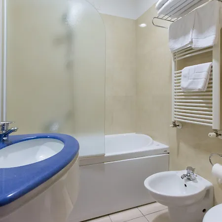 Metropole 3* Rímini