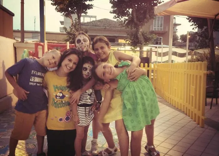 Metropole فندق ريميني