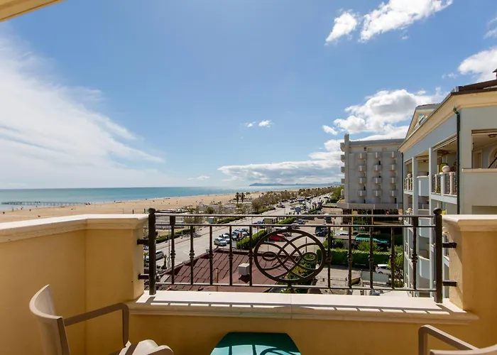 梅特罗波雷酒店 里米尼