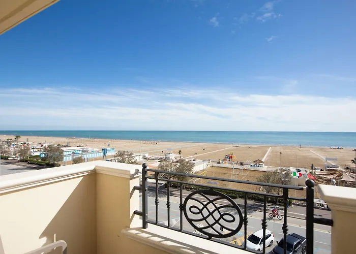 梅特罗波雷酒店 3*